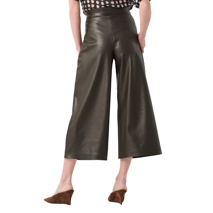 Joseph Ribkoff Leatherette Culotte Pants