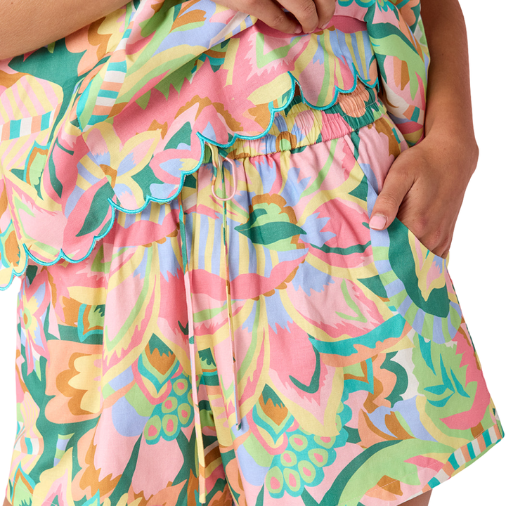 Crosby Sara Short Bazaar