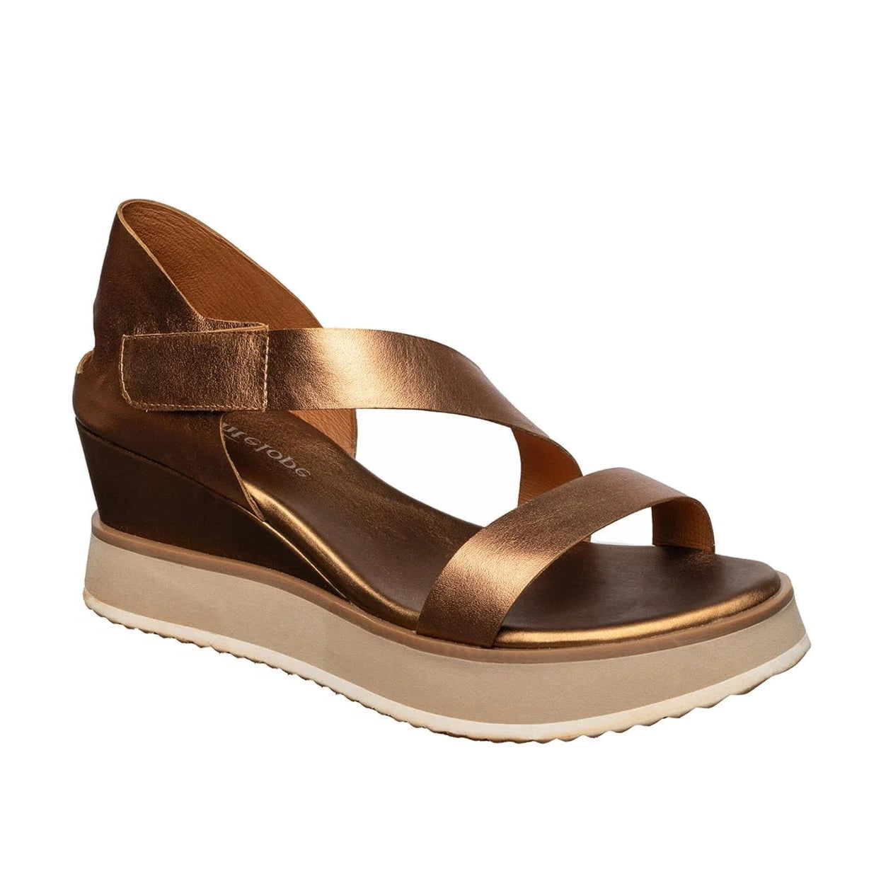 Antelope Dorie Wedge