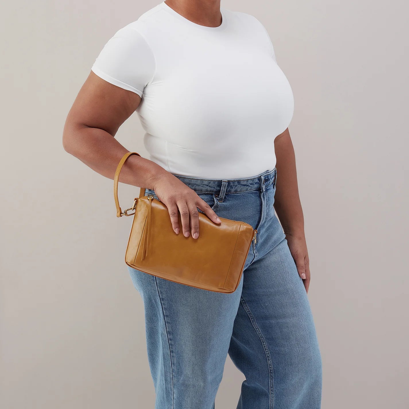 HOBO Darcy Carry-All Crossbody