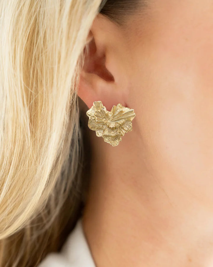 Susan Shaw Mila Heart Stud