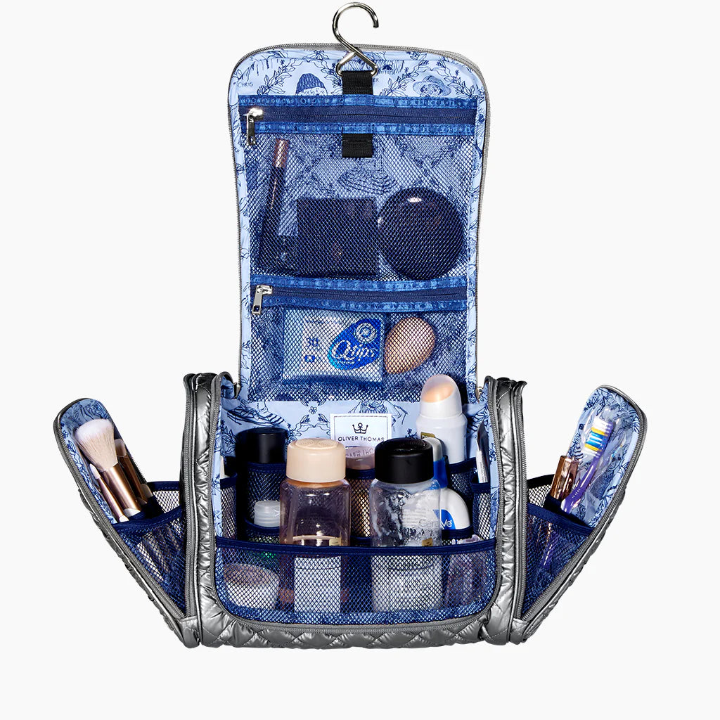 Oliver Thomas Hanging Travel Organizer