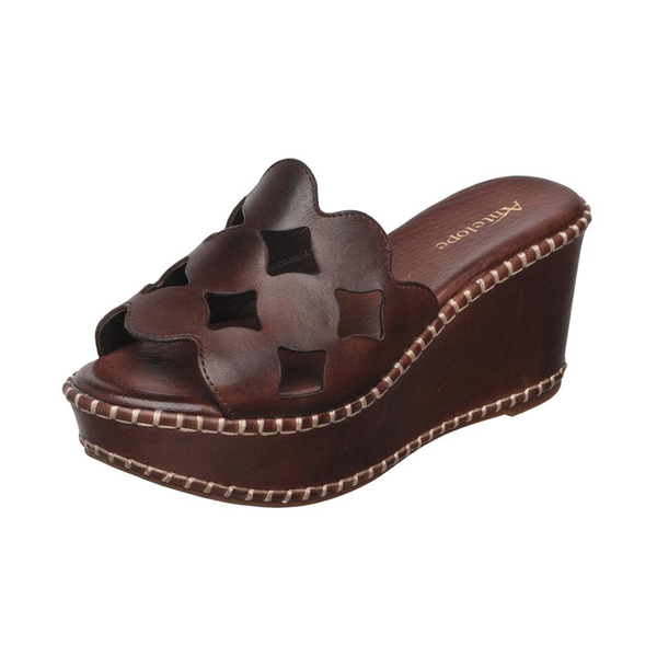 Antelope Opal Wedge Coffee