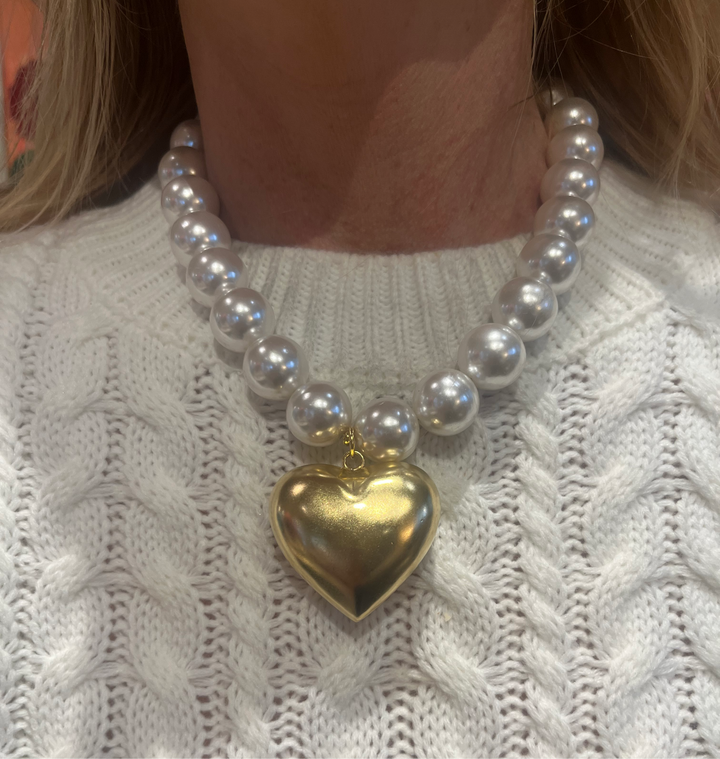 Puffy Pearl Heart Necklace