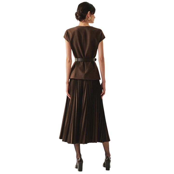 Exquise Jolie Dress