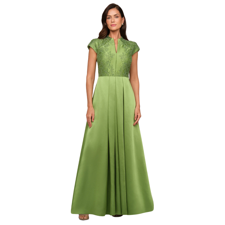 Kay Unger Wrenley Gown